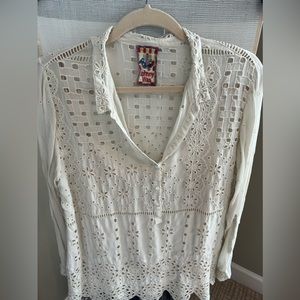 Johnny Was White Eyelet Crochet Button-Front Blouse